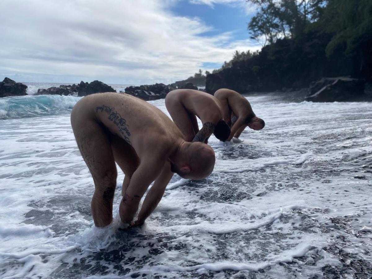 파호아 Kehena Mauka Nui Club Lgbtqia+ Clothing Optional B&B 외부 사진
